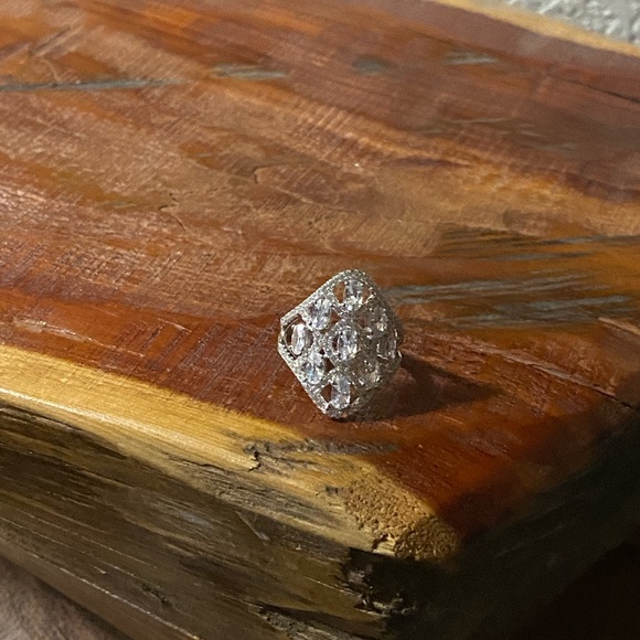 Sterling SilverChain Link Marquis Ring with Swarovski Crystals SZ 8 - Picture 3 of 5